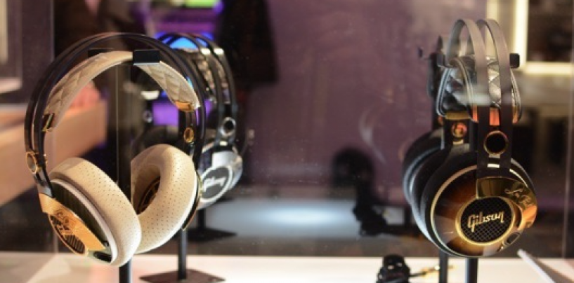 Gibson apresenta fones inspirados na guitarra Les Paul