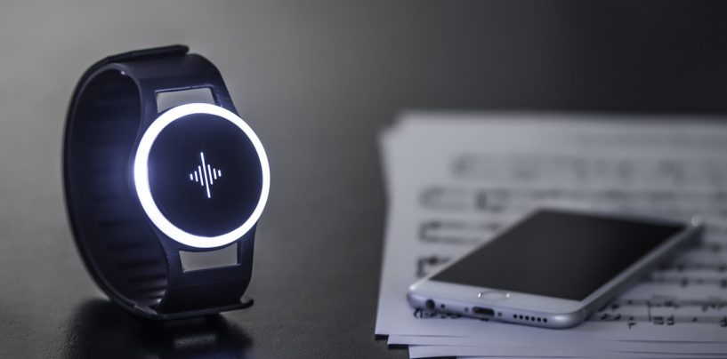 Design: Startup lança metrônomo Soundbrenner que vibra e é para vestir