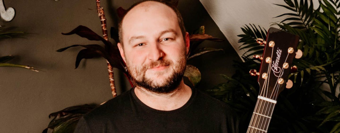 Entrevista com o luthier Vagner Benevenutti da Venutti Guitars