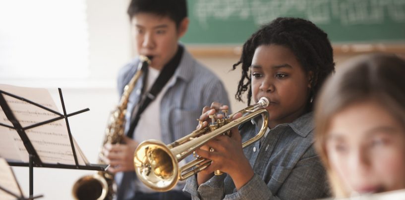 Educação musical nas escolas: momento de expectativas