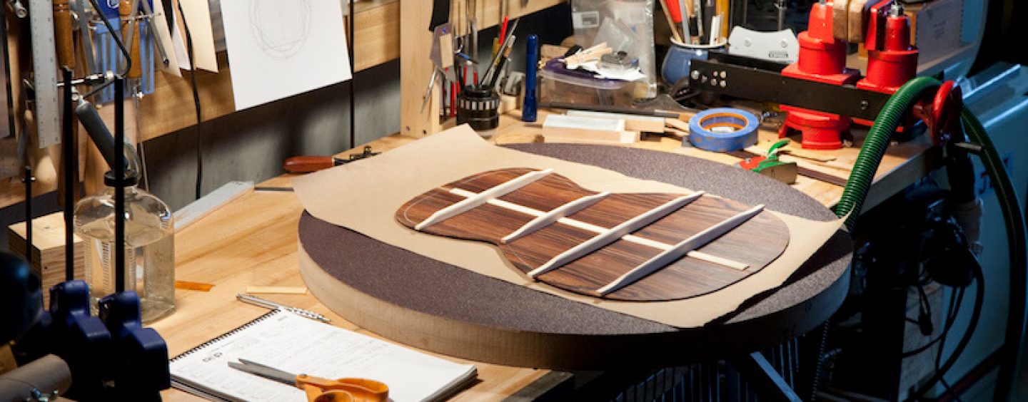 Luthieria: alternativa para instrumentos musicais importados ou reconhecimento de valor?