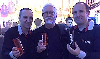 HotMusicFarroupa (André, Adriano e Saulo)