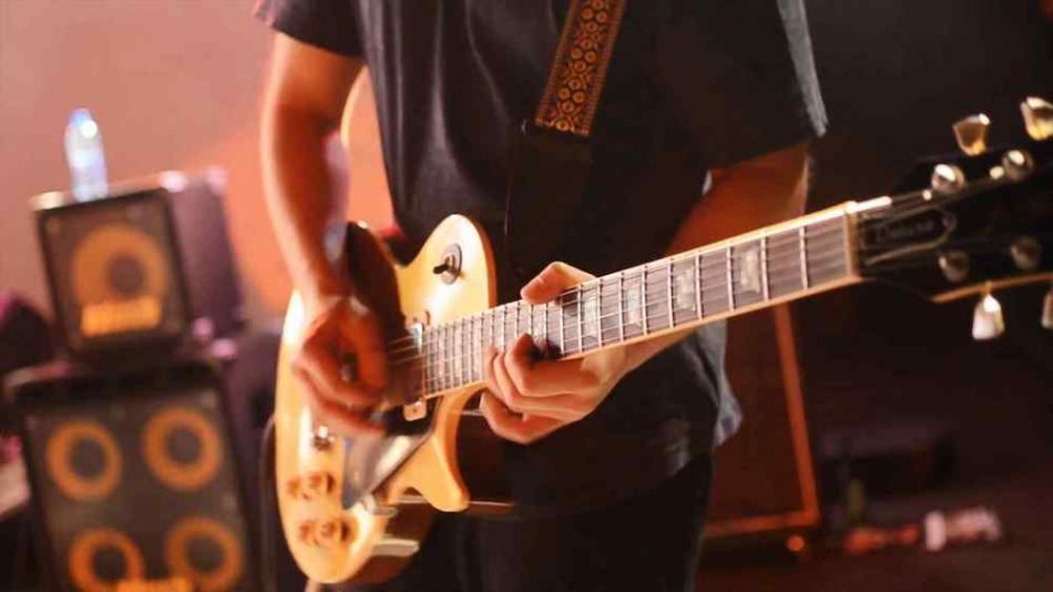 guitarrista amplificadore valvulados