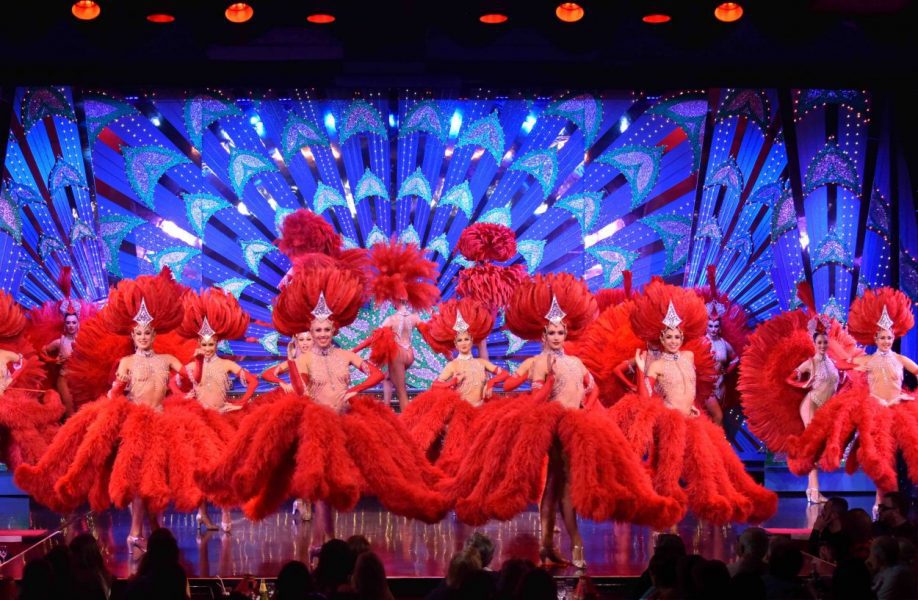 moulin Plumes Rouges ®Moulin Rouge B Royer sml x