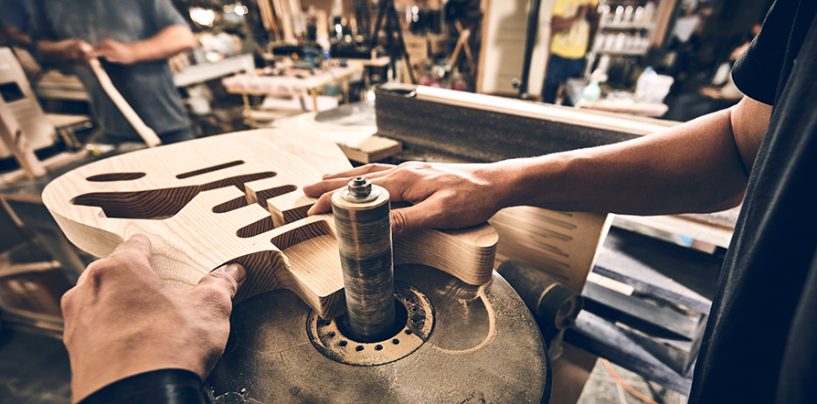 Luteria: como sobreviver numa época em que muitos se intitulam luthier?