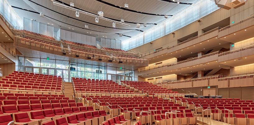 Altman Lighting em Harvard com a Theatre Projects