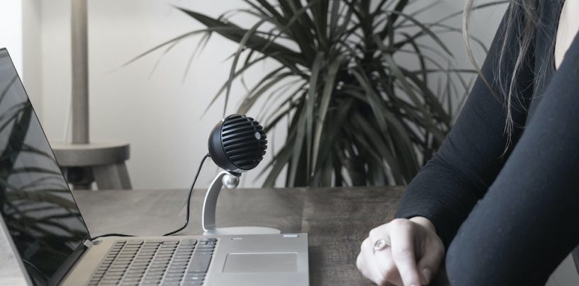 Soluções de áudio avançadas serão procuradas para melhorar reuniões virtuais no home office