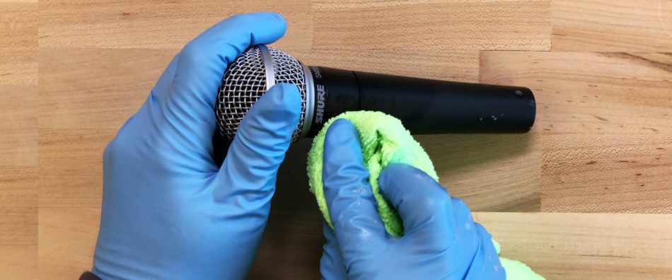 Como limpar produtos da Shure