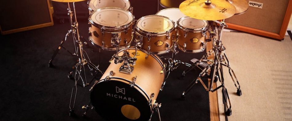10 características destacadas das novas baterias Legacy da Michael
