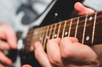 guitarras violoes iniciantes 1200x500