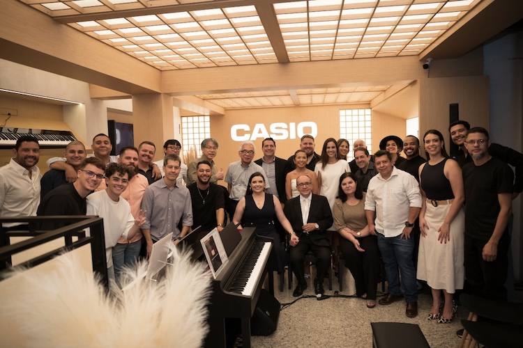 Casio Flagship Shop 750x500
