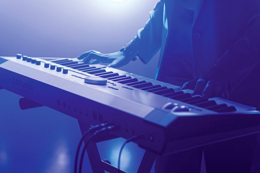 Feira Conecta+: Arturia comemora 25 anos com lançamento de AstroLab
