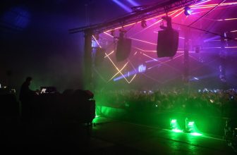 l-acoustics dj 1200x675
