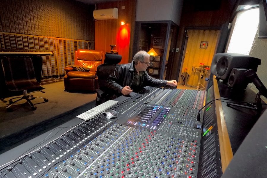 Chile: TOC Música é equipado com console analógico ORIGIN da Solid State Logic