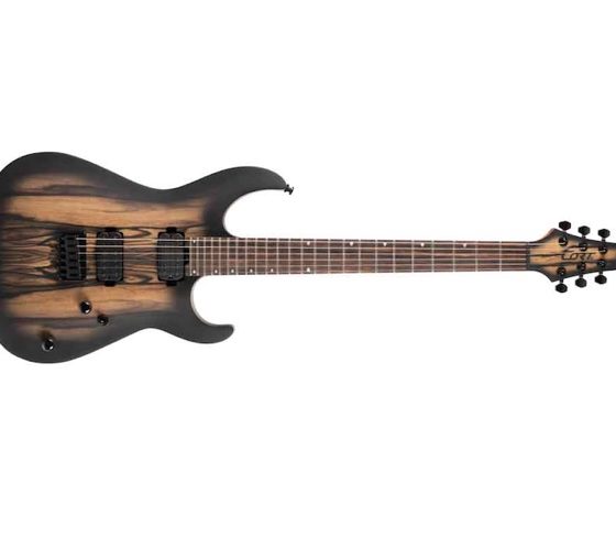 Cort Guitars apresenta a nova KX500 Pale Moon