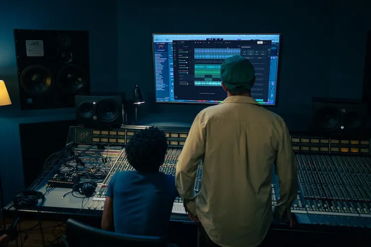Moises lança AI Studio, plataforma de IA que gera instrumentais adaptados à criação do artista