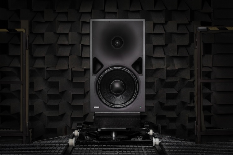 Genelec 8380A 750x500