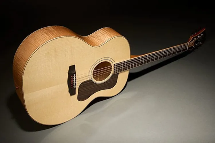 Guild e o VR1 F-40 Au Naturel, jumbo acústico de produção ultra limitada