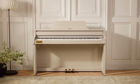 CASIO GREY BEIge 750x500