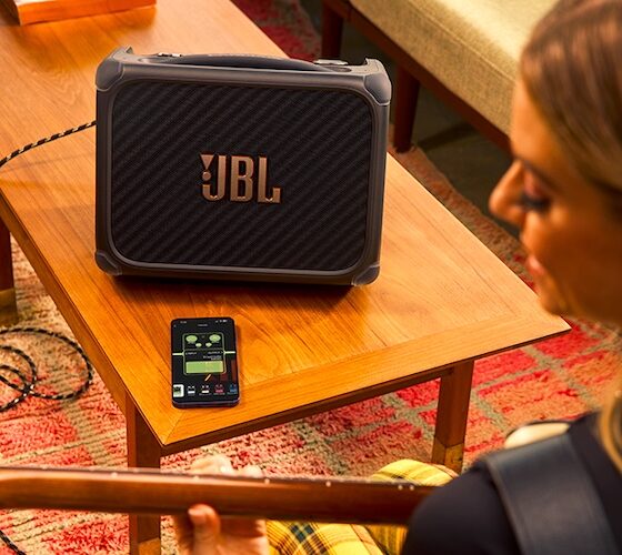 JBL BandBox 750x500