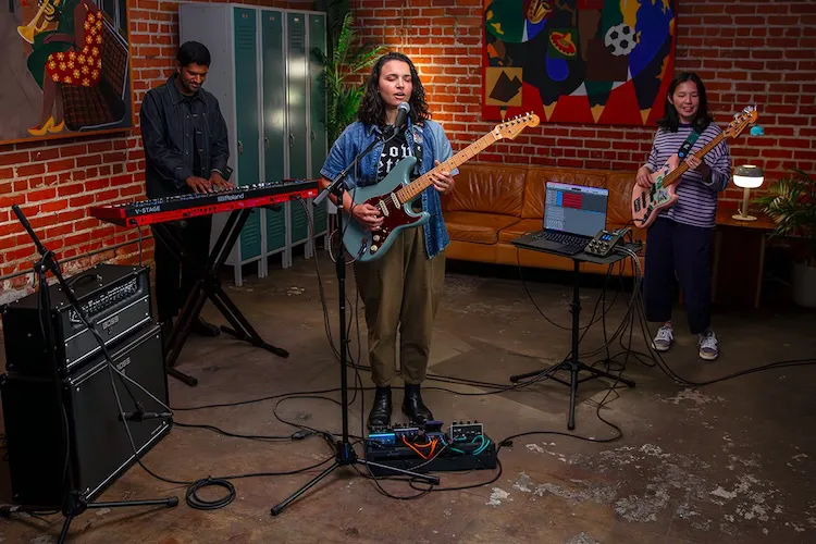 Roland go mixer studio 750x500