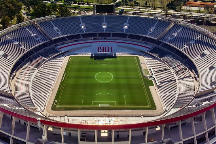 electro-voice monumental 750x500