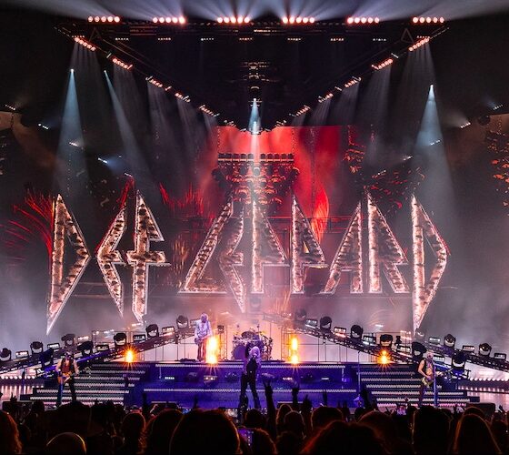 Robe entra na residência do Def Leppard em Las Vegas