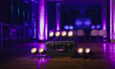 Astera amplia QuikBeam com kit de oito luminárias pronto para produção