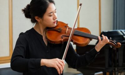 8 cuidados de saúde para violinistas protegerem mãos, pescoço e ombros