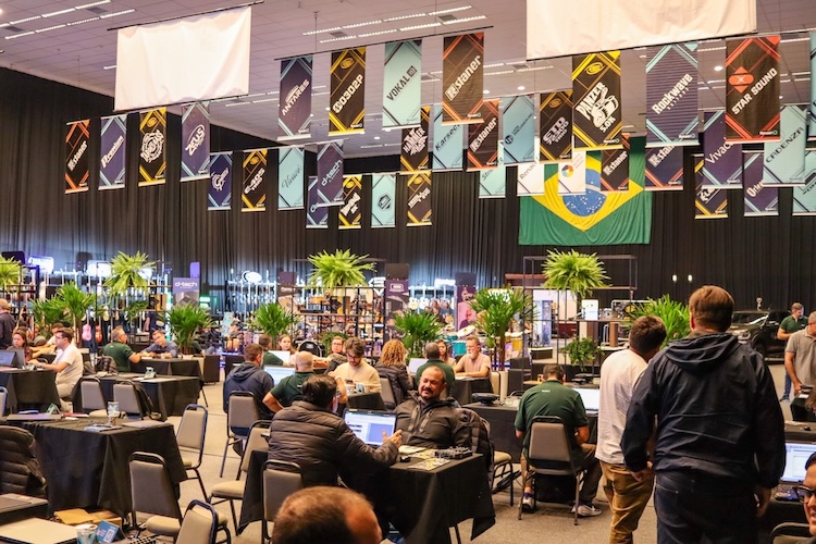 Staner apresenta Zenit Series na Áudio & Música Brasil 2026
