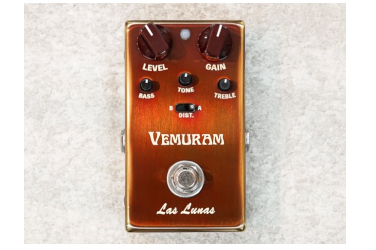 Pedal Vemuram Las Lunas com duas vozes de distorção