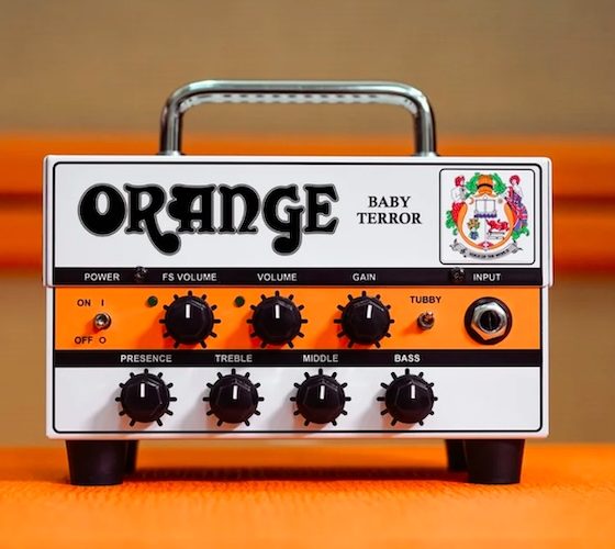 Orange Baby Terror, cabeçote compacto de 20 W com recursos para palco e gravação
