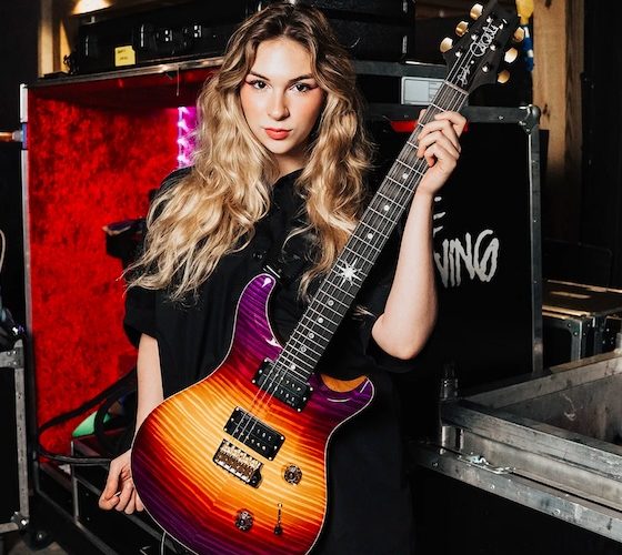 Astryx, primeira guitarra signature de Dany Villarreal chega através da PRS