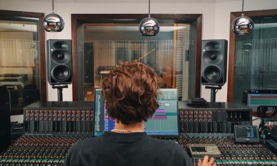 Neumann renova sua referência de três vias e abre espaço para salas maiores com KH 310 II e KH 350