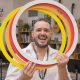Score Rings: educador brasileiro leva pauta musical de chão à Music China