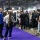O que aprender com as marcas durante uma feira: argumento de venda, capacitação e suporte