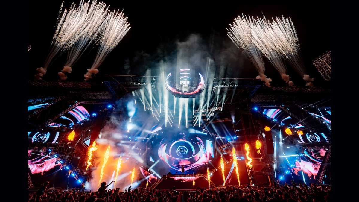 Robe GigaPointe estreia no ULTRA Europe em rig com 264 moving lights