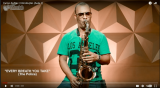 Eagle lança curso gratuito de saxofone em parceria com o Cifra Club