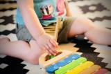 Estudar música na infância melhora o desempenho acadêmico no decorrer dos anos escolares