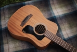 Violão Guild Traveller para músicos em movimento