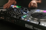 Controlador para DJ Performer da Rane